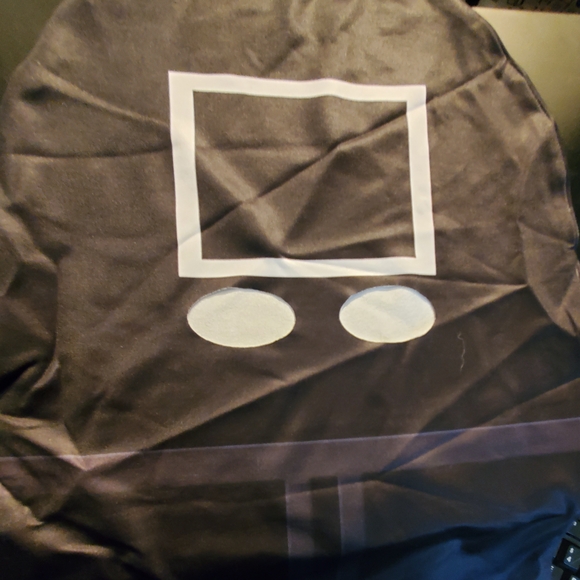 Halloween Squid Games Red Hooded Costume - Picture 2 of 2